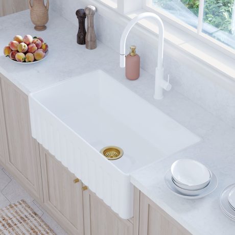 kaya pull out sink mixer, matte white