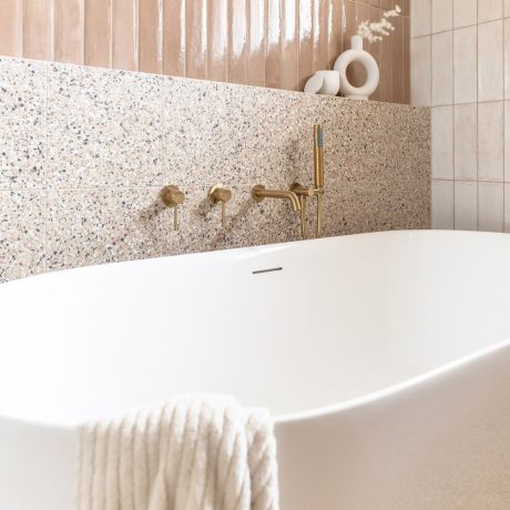 glacier freestanding bath, gloss white 1700mm